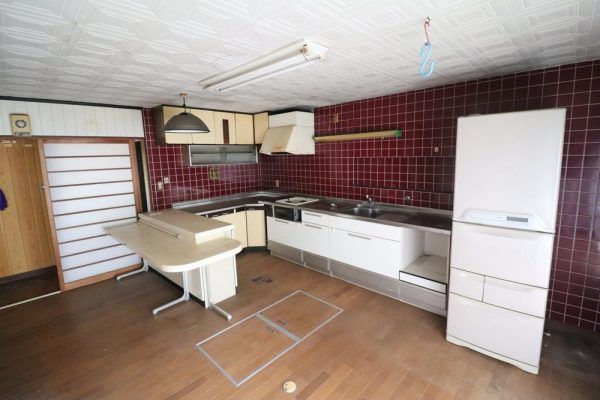Spacious 5LDK Detached House in Okuizumo, Shimane - Thumbnail 4