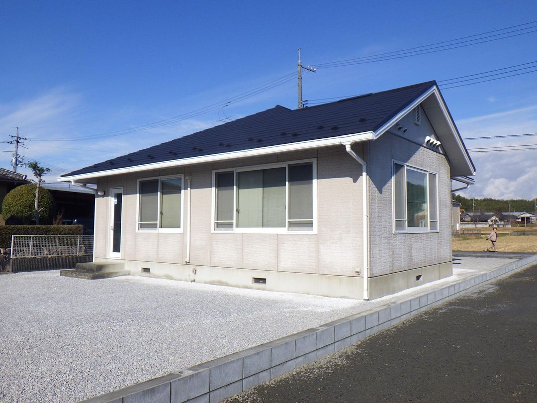 Former Clinic Property for Sale in Katsuo-cho, Okayama - Thumbnail 2