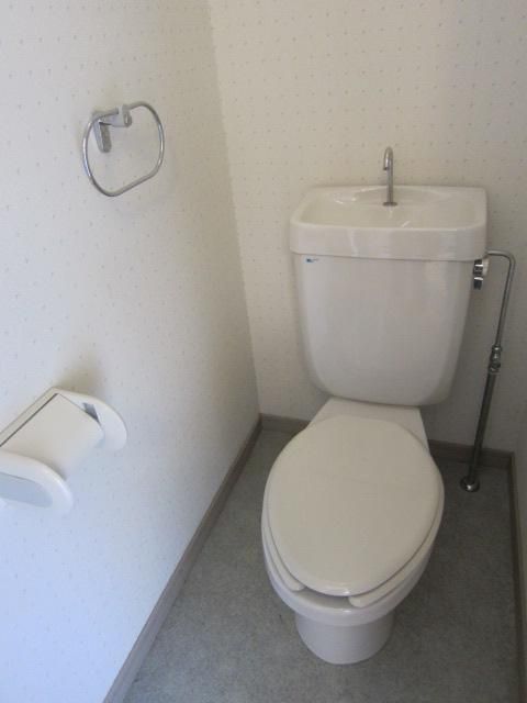 Esty Minami-machi Apartment Building for Sale in Takahashi, Okayama - Thumbnail 4