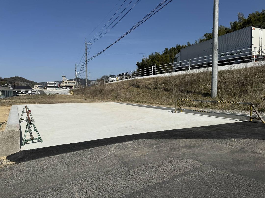 415 Tsubo Land for Sale in Kasaoka, Okayama - Business Site Potential - Thumbnail 2