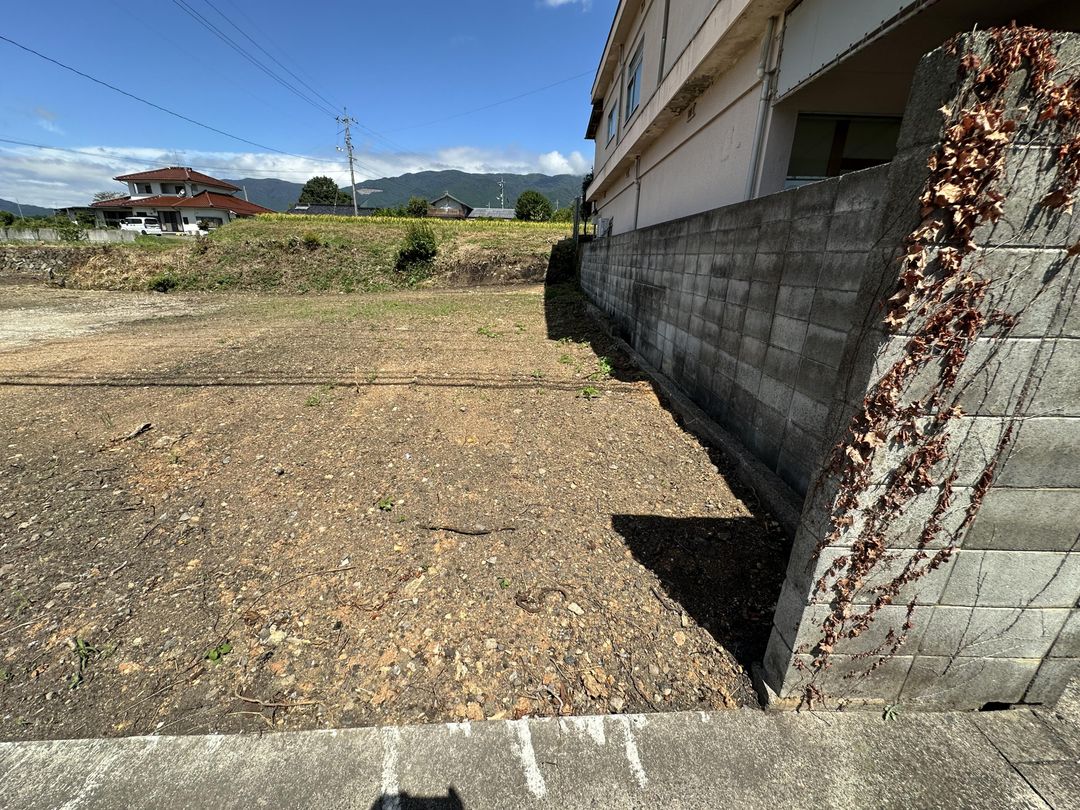 Cleared Residential Land for Sale in Naki, Okayama - Thumbnail 2