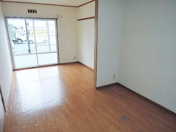 Multi-Unit Apartment Building for Sale in Okayama City, Kita Ward - Thumbnail 3