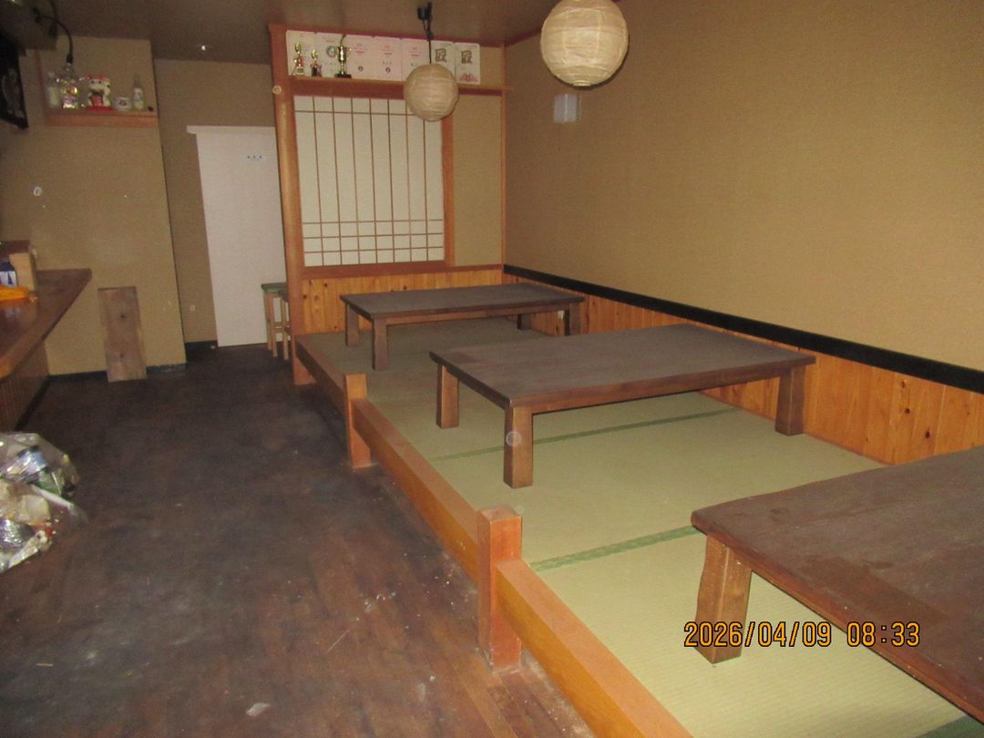 Commercial Building with 6 Residential Units in Tsuyama, Okayama - Thumbnail 4