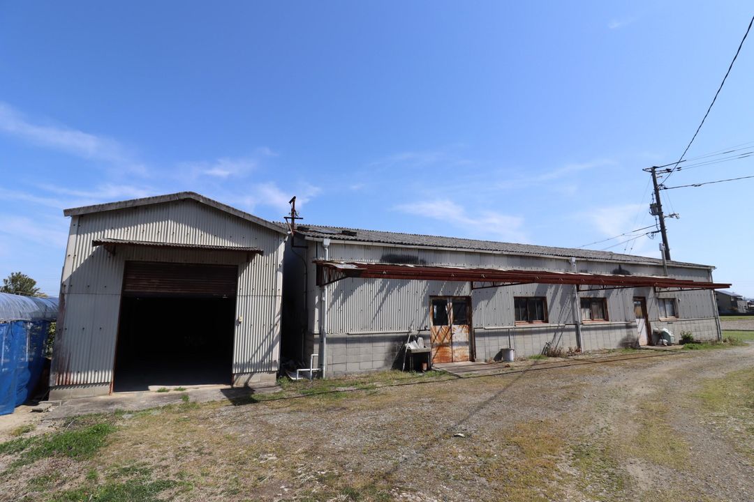 Land for Sale in Setouchi City, Okayama - Ideal for Warehouse/Storage - Thumbnail 3