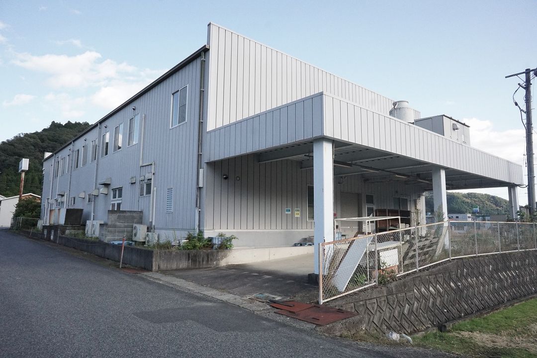 Factory for Sale in Mimasaka City, Okayama - 1067 sqm Steel Building - Thumbnail 2