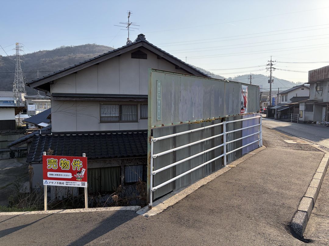 6DK Vacant House for Sale in Tsuyama City, Okayama - Thumbnail 2