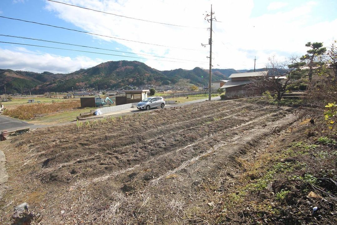 466 sqm Land for Sale in Maniwa City, Okayama Prefecture - Thumbnail 2