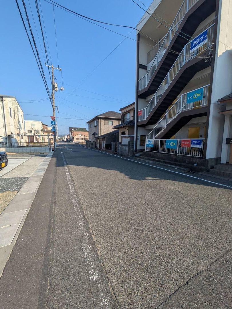 Etoile Mizushima Apartment Building for Sale in Kurashiki - Thumbnail 2