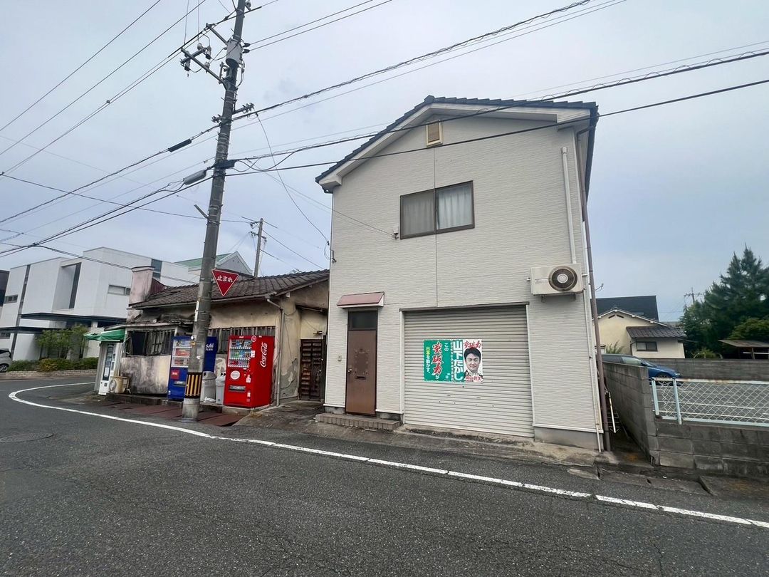 208.14 sqm Corner Land Plot for Sale in Okayama Minami Ward - Thumbnail 2