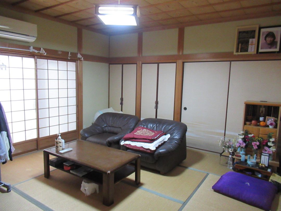 Used House with Shop & Parking for 6 Cars in Tsuyama - Thumbnail 4