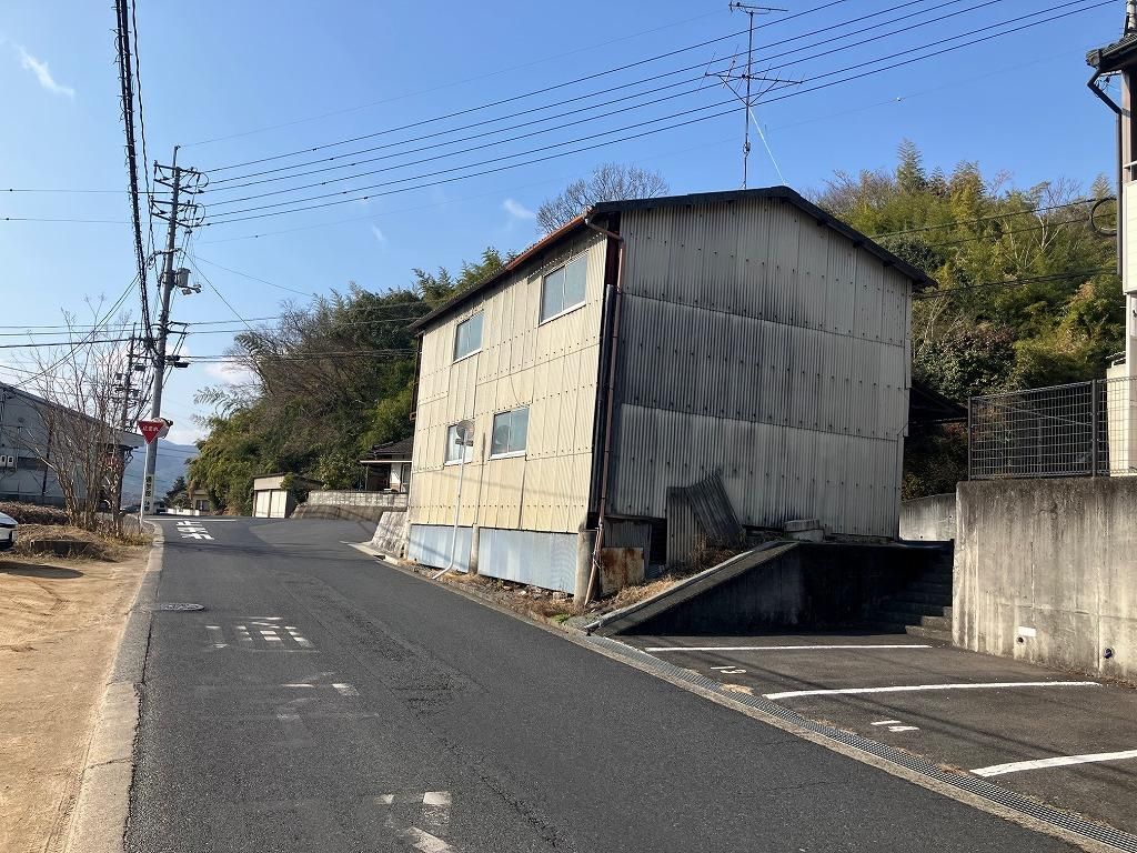 Lightweight Steel Warehouse for Sale in Tsuyama, Okayama - Thumbnail 2