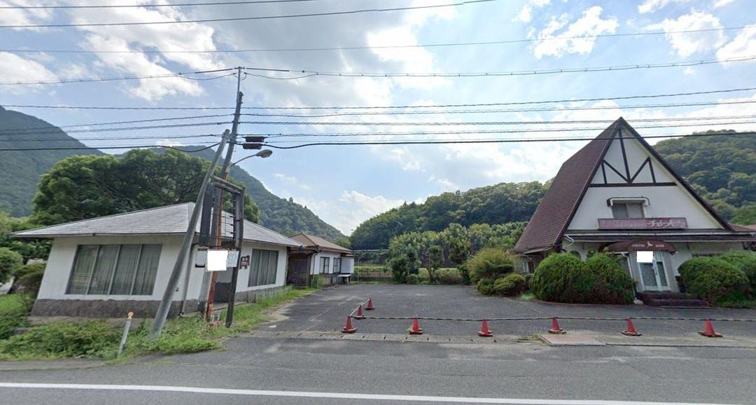 Former Cafe & Multi-Use Property for Sale in Takahashi, Okayama - Thumbnail 2
