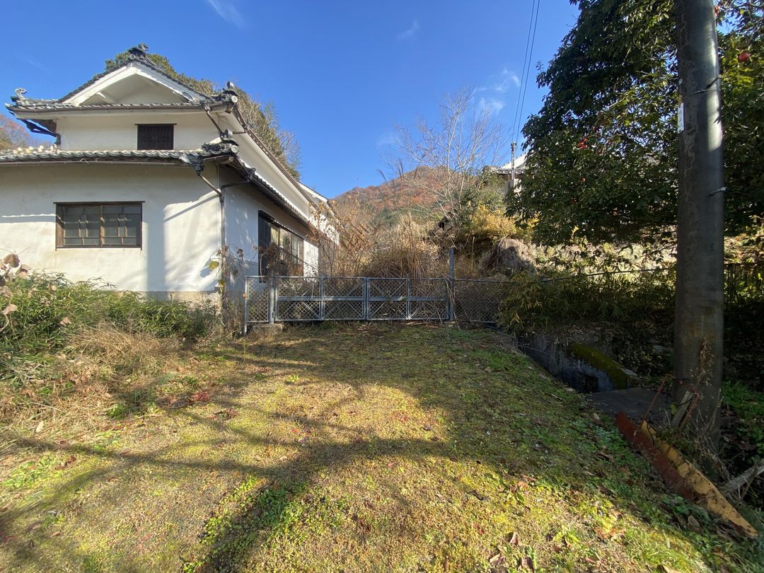 Land for Sale in Yakage, Okayama - 1313 sqm Parcel - Thumbnail 3