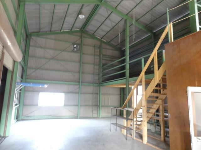 Warehouse & Land for Sale in Okayama City, Japan - 1850万円 - Thumbnail 2