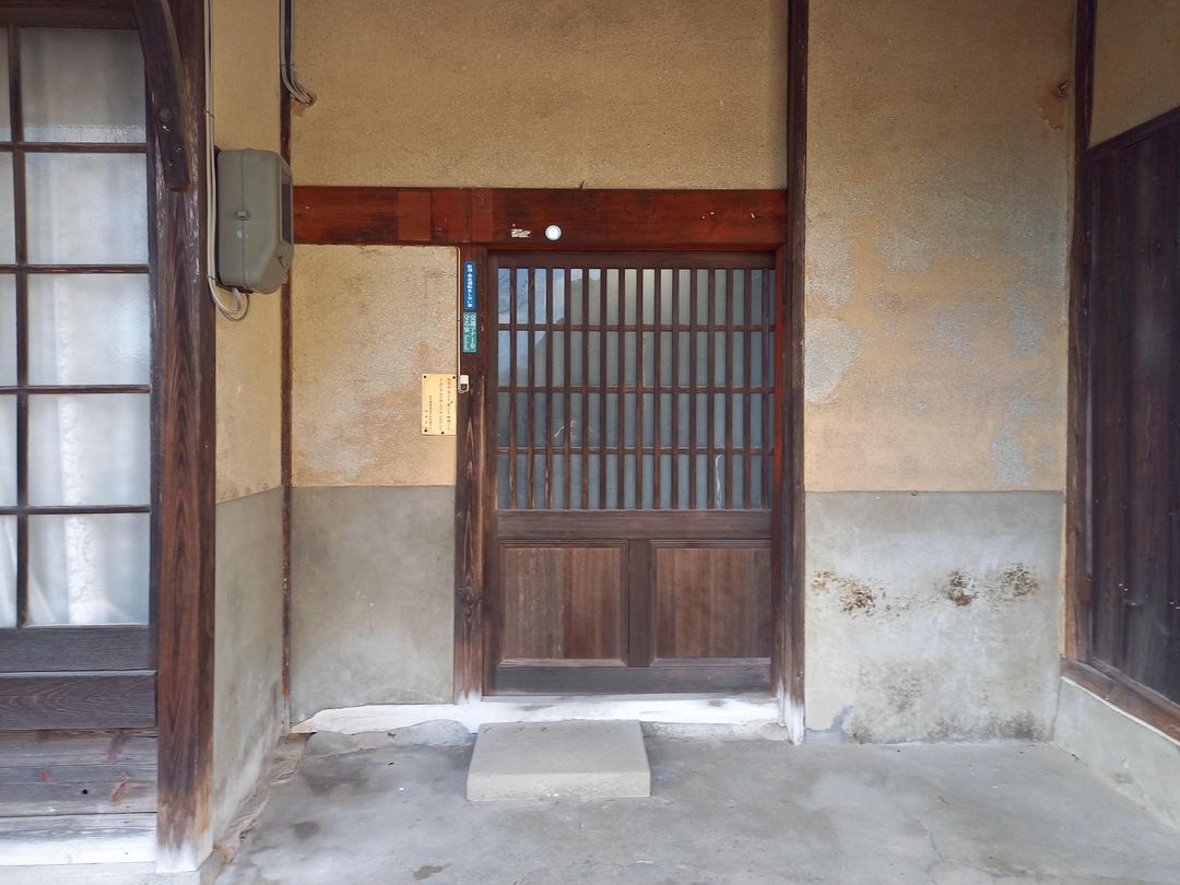 1900 Kominka with Farmland in Soja, Okayama | 3DK Traditional House - Thumbnail 3