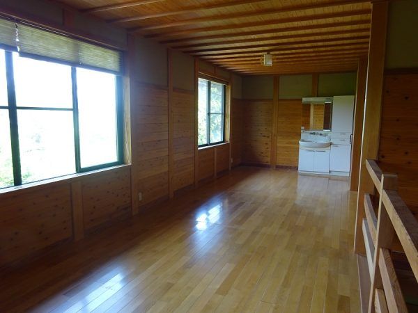 Custom 5LDK+ Detached House for Sale in Okuizumo, Shimane - Thumbnail 3
