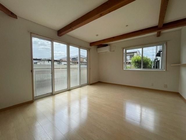 Two-Building Income Property Near Okayama University, 3LDK - Thumbnail 2