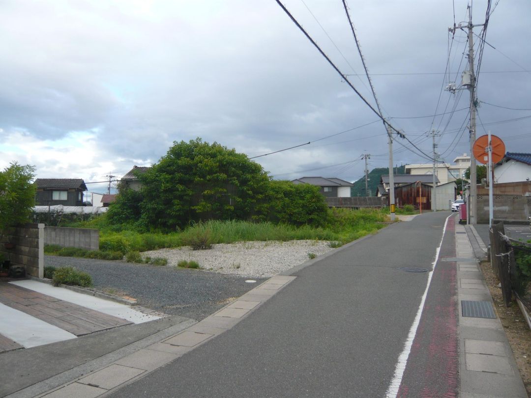 217 sqm Residential Land for Sale in Okayama City Minami Ward - Thumbnail 2
