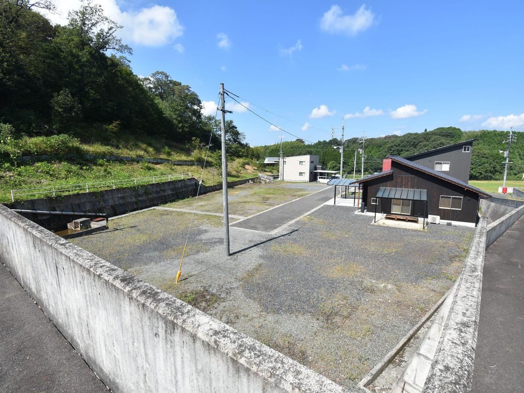 57.17 Tsubo Land for Sale in Shoo Town, Okayama - Thumbnail 2