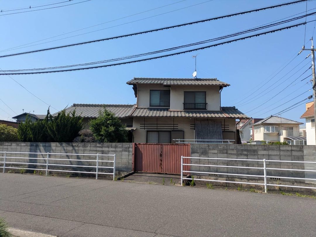 85.8 Tsubo Land with Existing House in Okayama City Kita Ward - Thumbnail 2