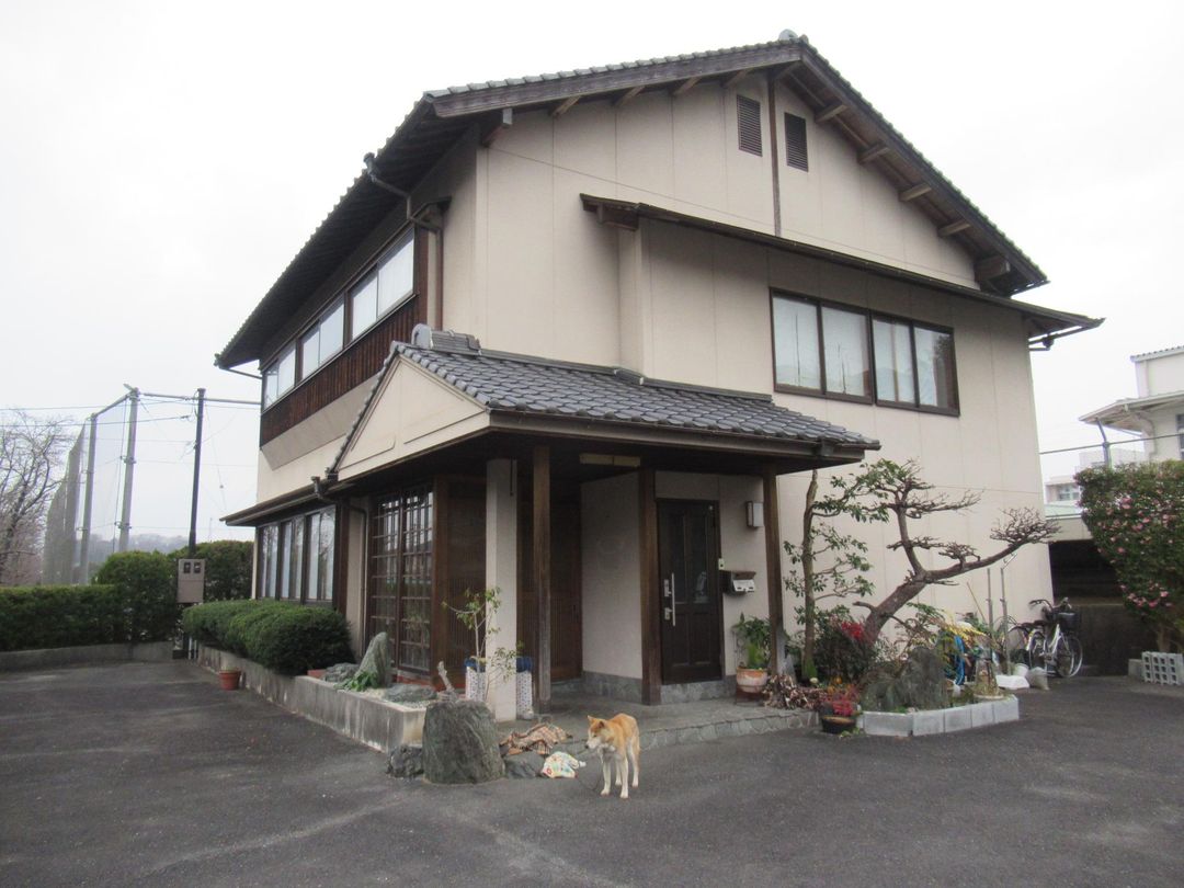 Former Restaurant for Sale in Tsuyama, Okayama - 4DK with Parking - Thumbnail 3
