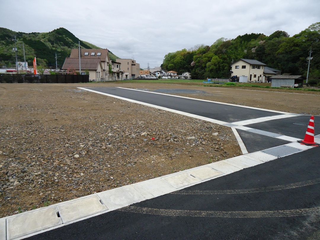 77.7 Tsubo Residential Land for Sale in Mimasaka, Okayama - Thumbnail 4