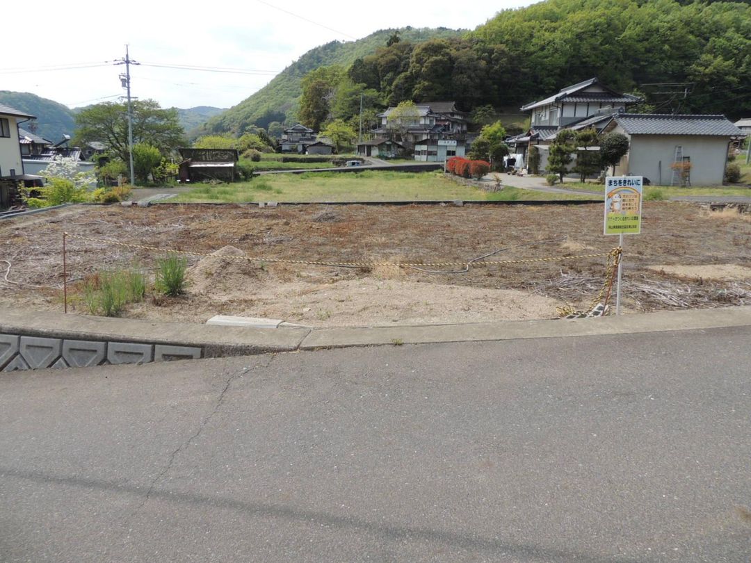 239 sqm Land Plot for Sale in Misaki Town, Okayama - Thumbnail 4
