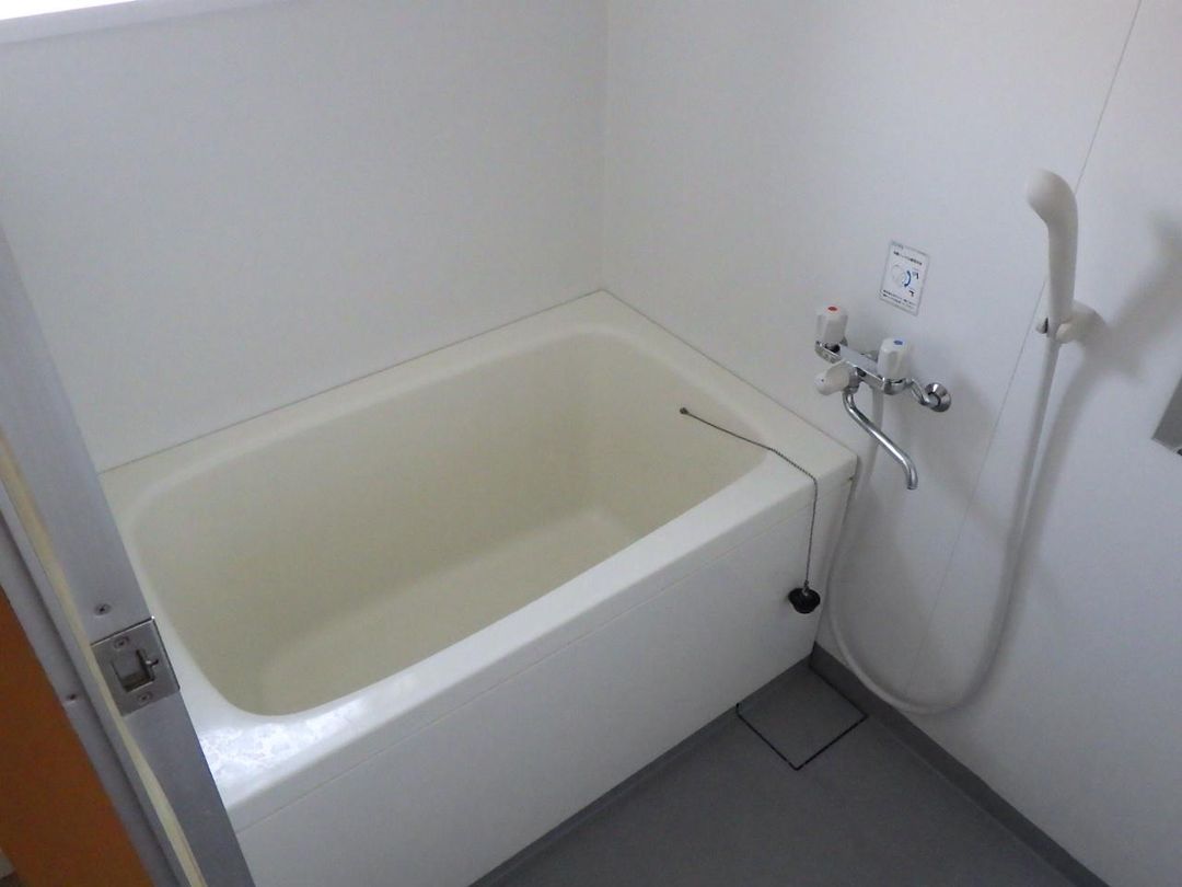 4-Unit Apartment Building for Sale in Mimasaka City, Okayama - Thumbnail 3