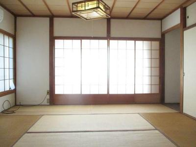 Coastal House with Ocean Views in Yorishima, Okayama - 5DK — Image 3, Asakuchi, Okayama