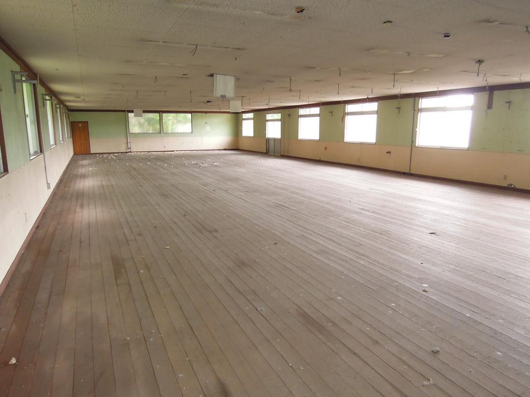 Factory for Sale in Asakuchi, Okayama - 332 sqm Building on 1160 sqm Land - Thumbnail 3