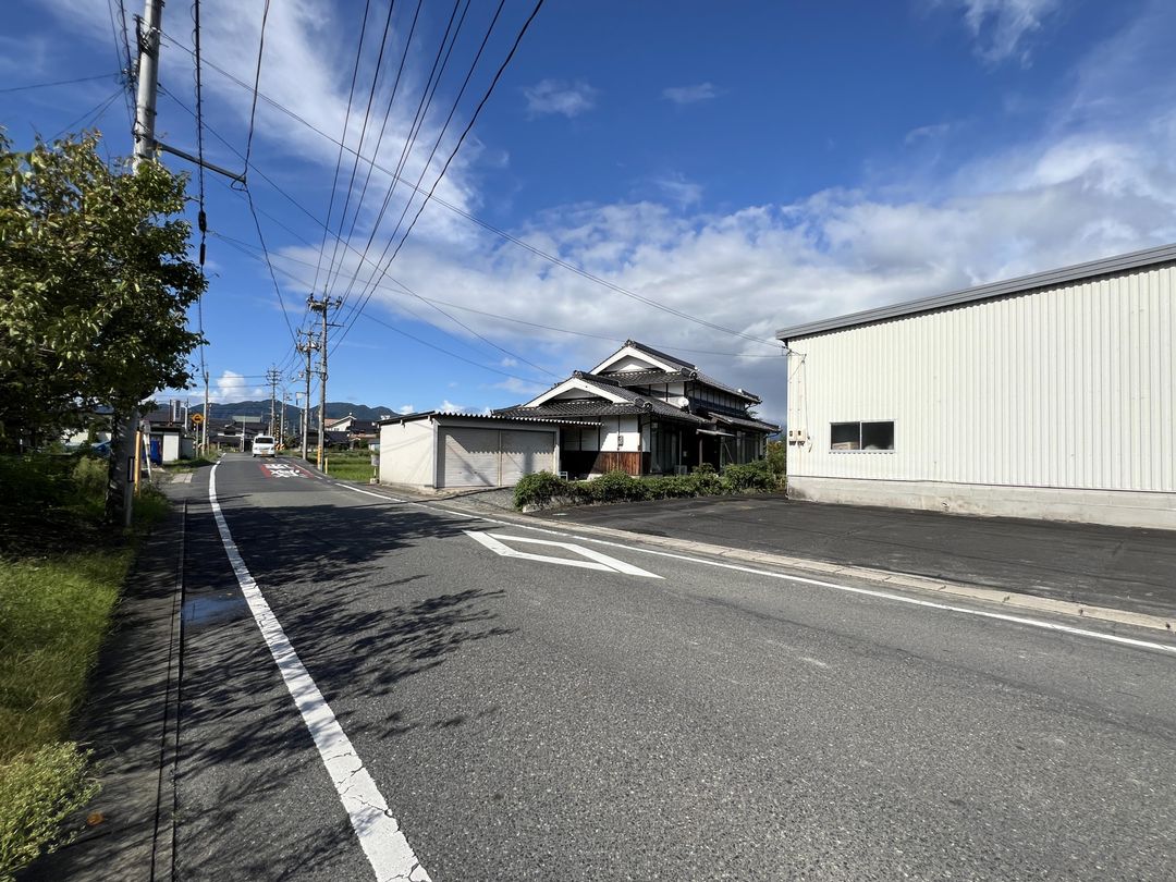 5DK Single-Story House with Large Garden & Parking in Tsuyama - Thumbnail 4