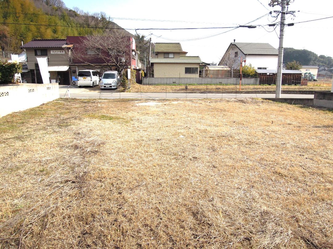 Large Residential Plot for Sale in Kasaoka, Okayama - 524.74 sqm - Thumbnail 3