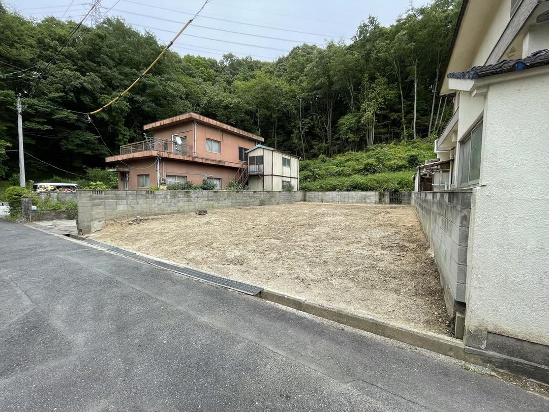 61.65 Tsubo Residential Land for Sale in Kasaoka, Okayama - Thumbnail 2