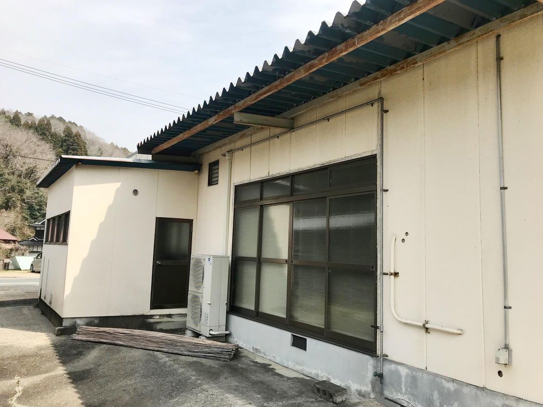 Former Sewing Factory for Sale in Misaki, Okayama - 338 sqm - Thumbnail 4