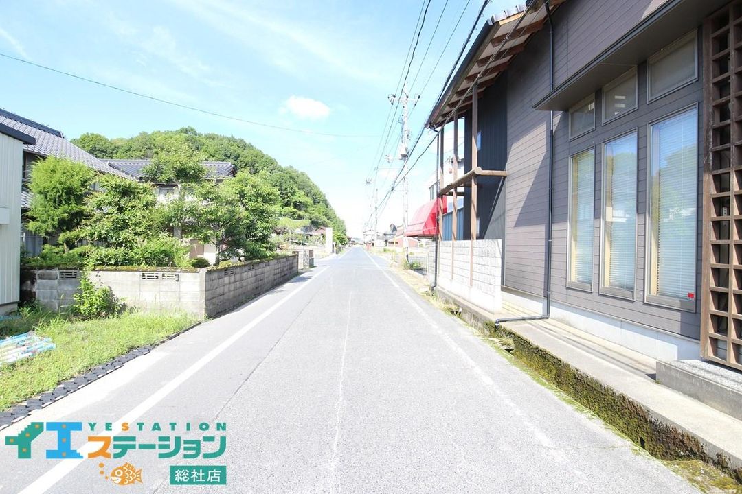 Commercial Shop & Warehouse for Sale in Soja, Okayama - Thumbnail 2