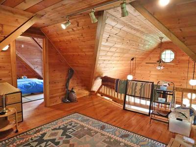 Spacious Log House in Maniwa City, Okayama — Image 4, Maniwa, Okayama