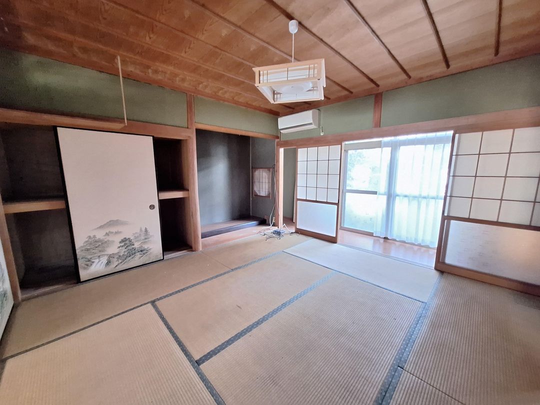 Traditional 5DK House for Sale in Misaki, Okayama - Thumbnail 3