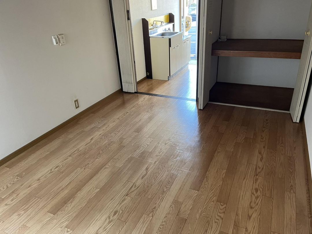 F Series Hinode-cho Apartment Building for Sale in Kurashiki - Thumbnail 2