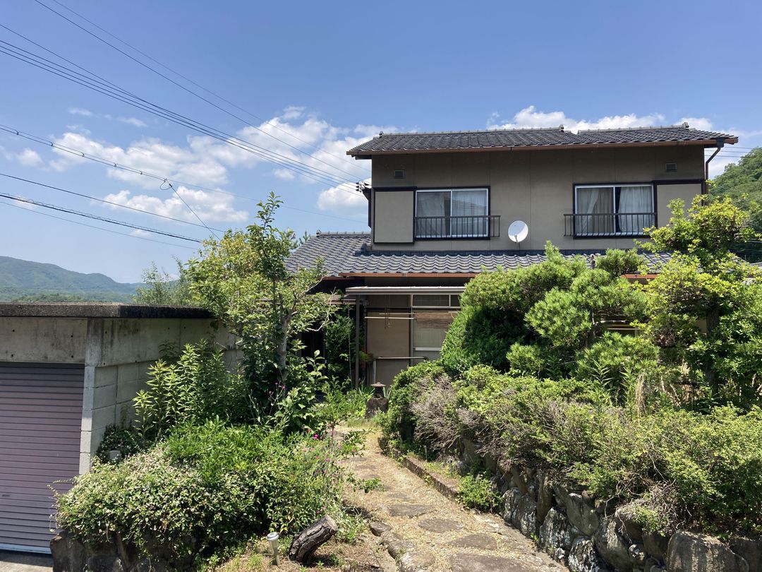 Spacious 6DK House with Garden in Bizen City - Thumbnail 2
