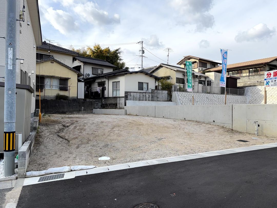 Land for Sale in Nakasho, Kurashiki - 145.9 sqm Residential Plot - Thumbnail 2