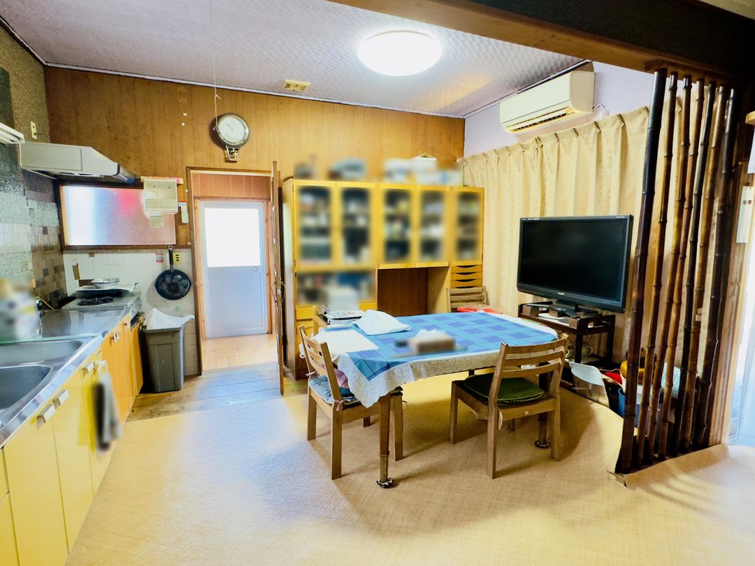 6LDK House for Sale in Kurashiki, Okayama - 140.36 sqm - Thumbnail 3