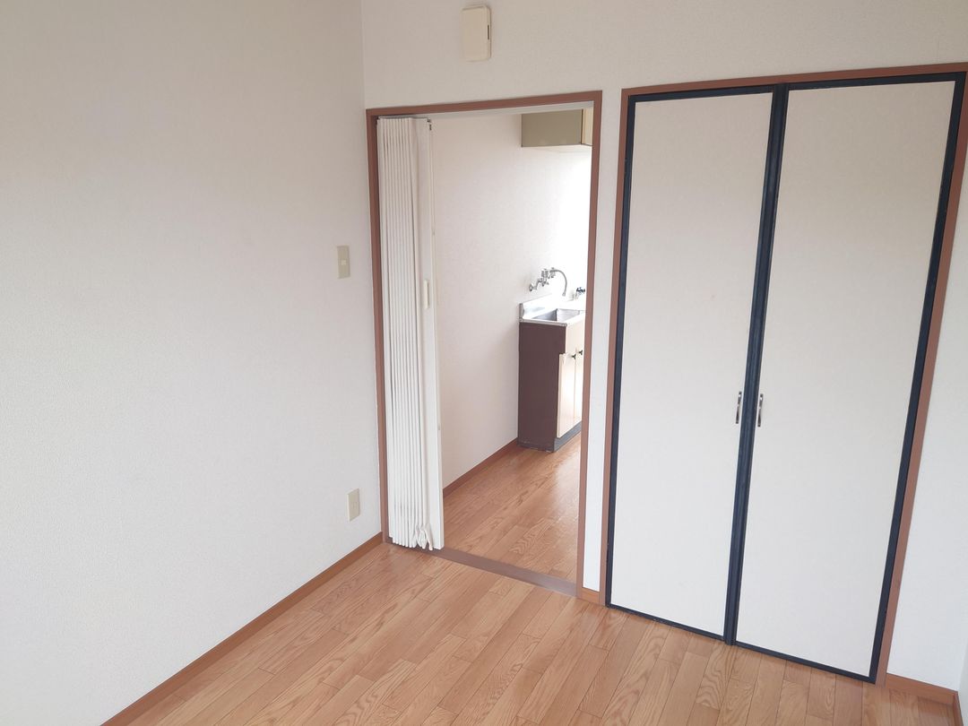 Tsuyama Apartment Building Investment with 14.21% Yield - Thumbnail 3