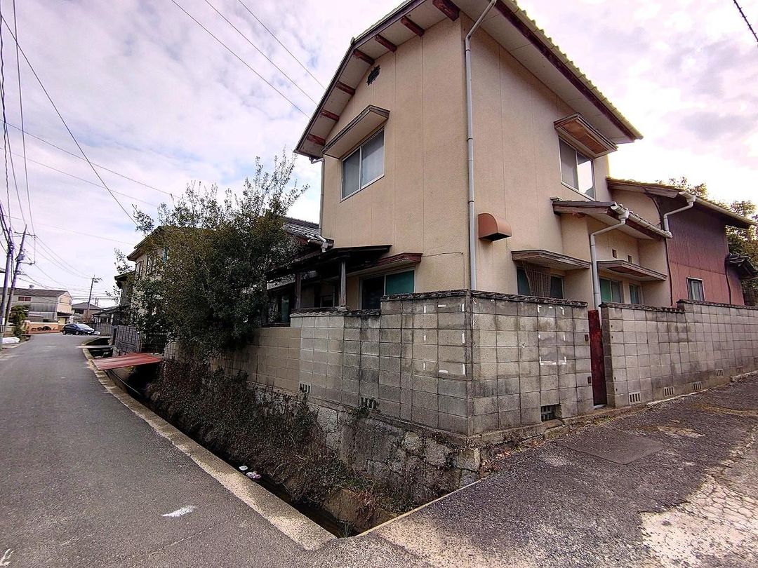 462 sqm Land Plot for Sale in Kurashiki, Okayama with Road Frontage - Thumbnail 3