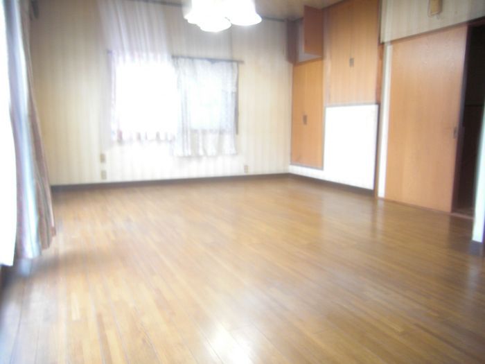 Spacious 8SDK House with Traditional Kominka in Kurashiki, Okayama - Thumbnail 2