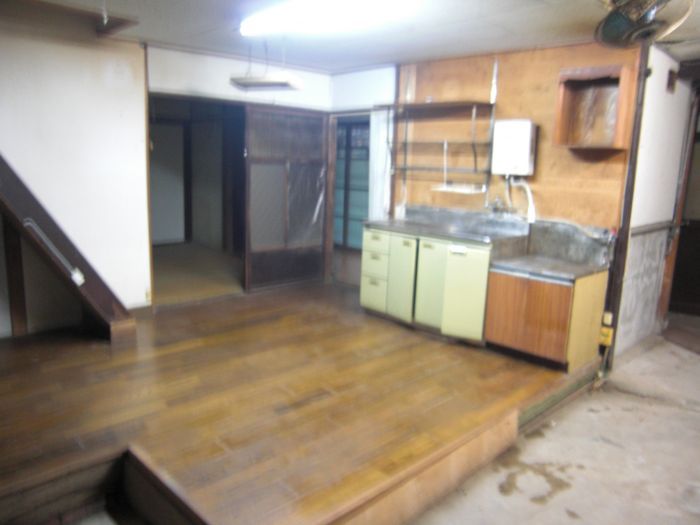 Spacious 8SDK House with Traditional Kominka in Kurashiki, Okayama - Thumbnail 4