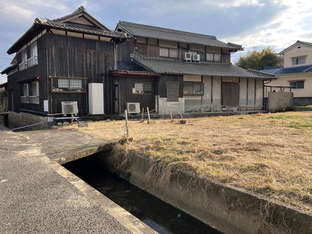 Spacious Corner Residential Land for Sale in Kurashiki, Okayama - Thumbnail 3