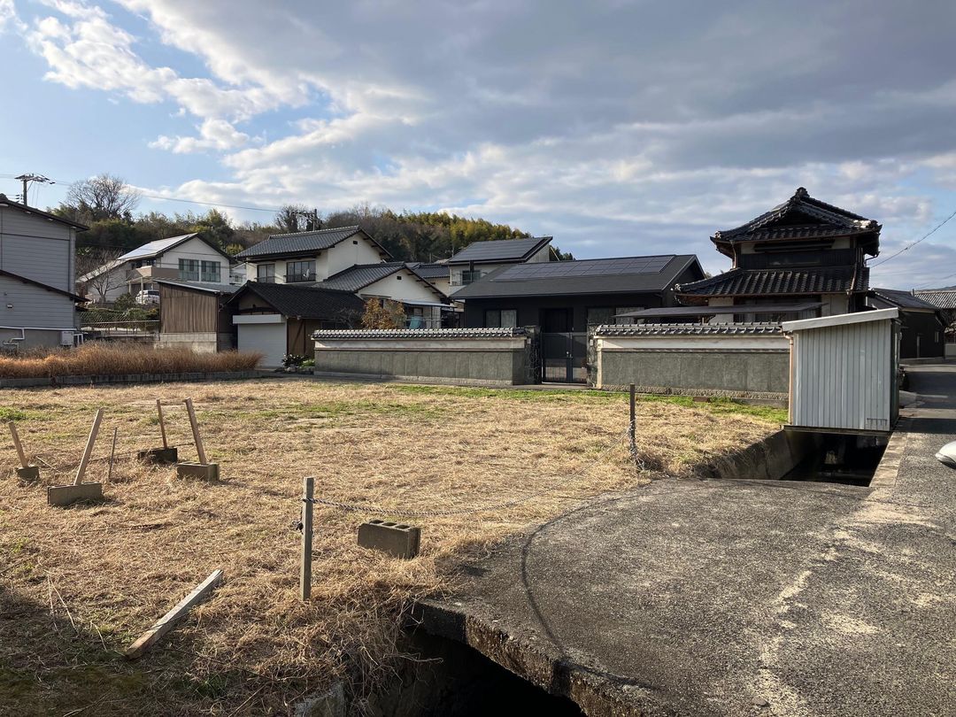 Spacious Corner Residential Land for Sale in Kurashiki, Okayama - Thumbnail 2