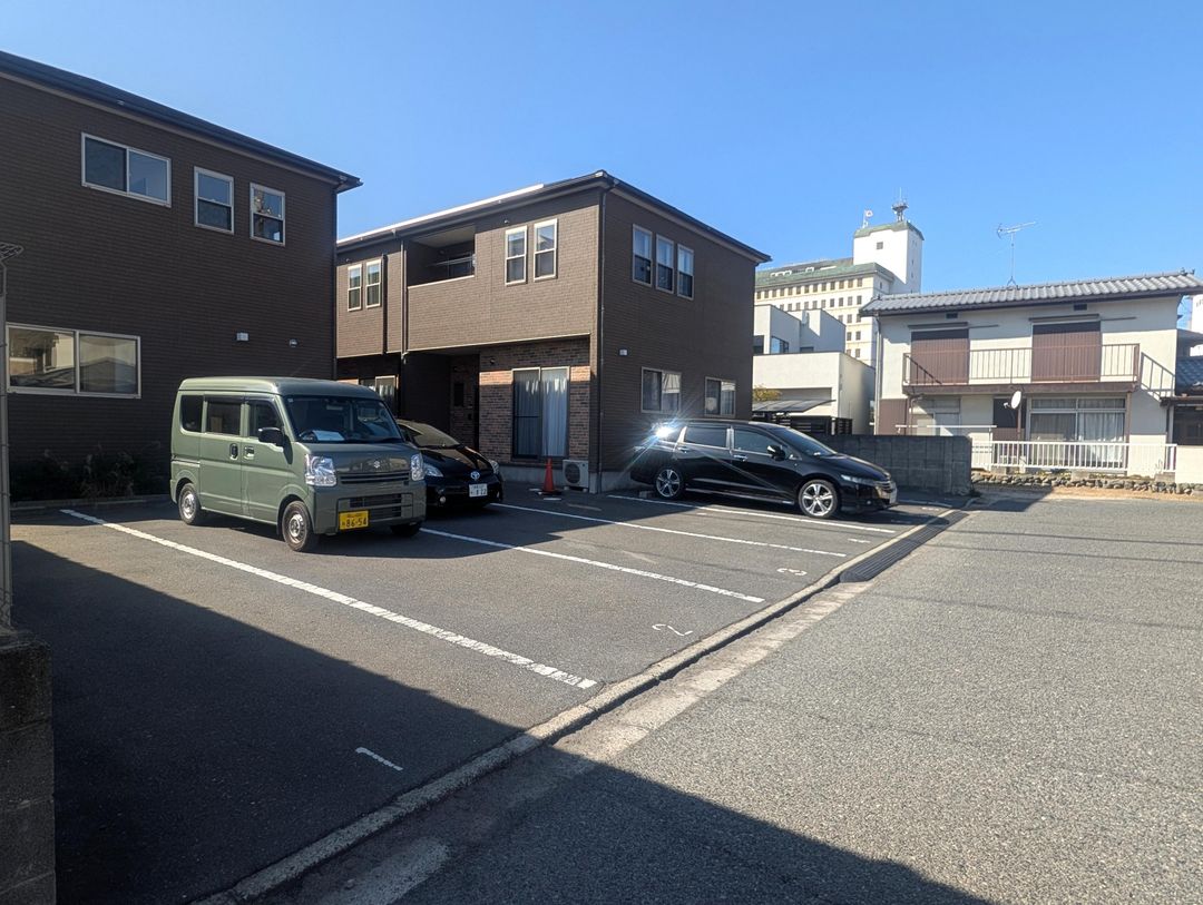 Arvita Apartment Building for Sale in Kurashiki, Okayama - Thumbnail 3