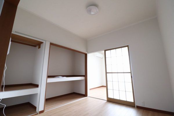 2K Apartment for Rent in Okuizumo, Shimane - 35,000 Yen - Thumbnail 4