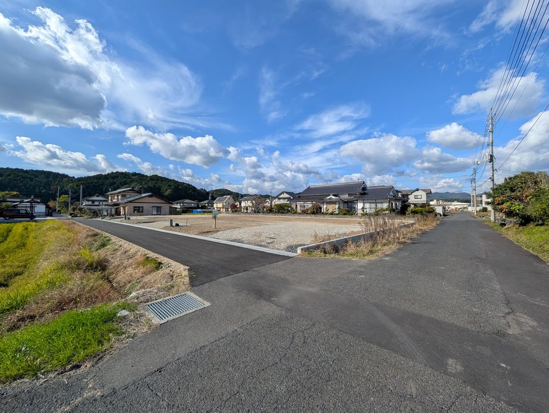 New 92.87 Tsubo Residential Plot for Sale in Kagamino, Okayama - Thumbnail 2